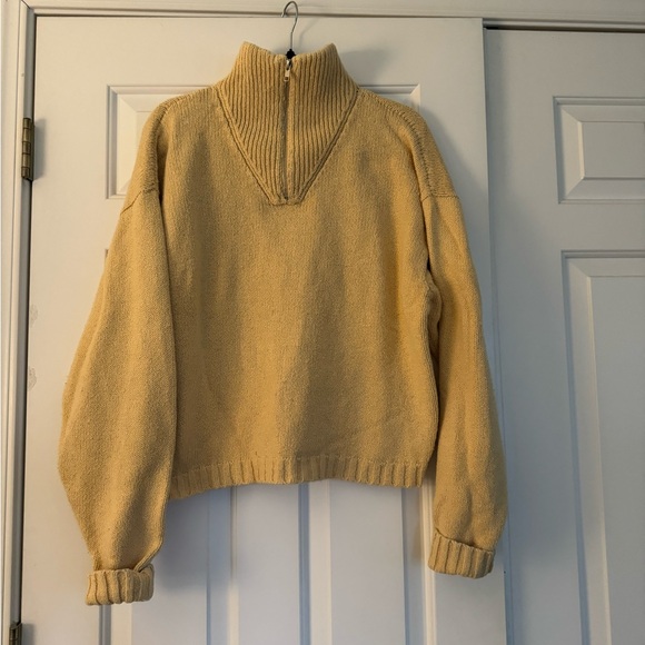 ISO James Street Co. Moa Half Zip - Picture 2 of 4